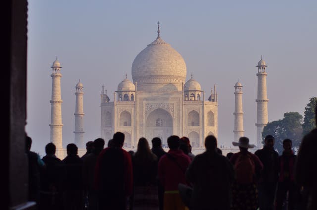 When is the best time to visit TajMahal ?
